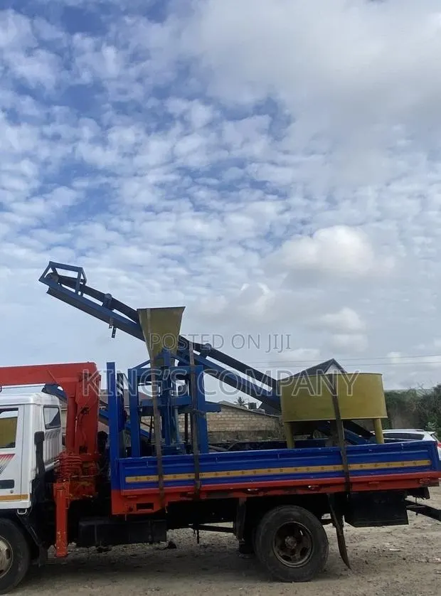 Self Loader Crane · Photo 3