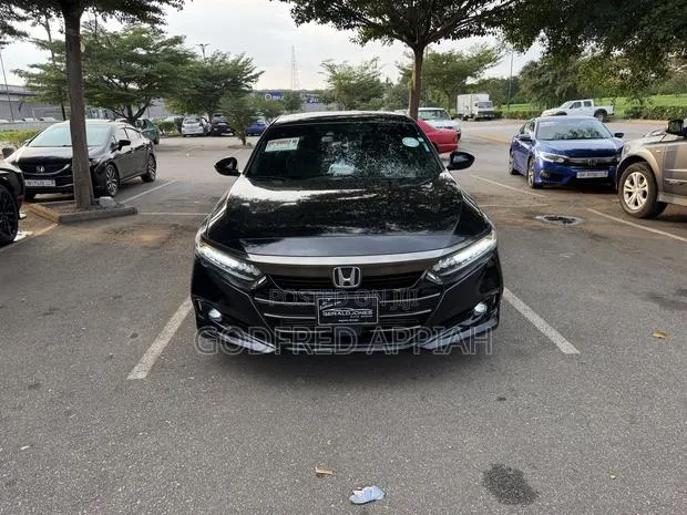 Honda Accord Touring 2.0T 2022 Black · Photo 1