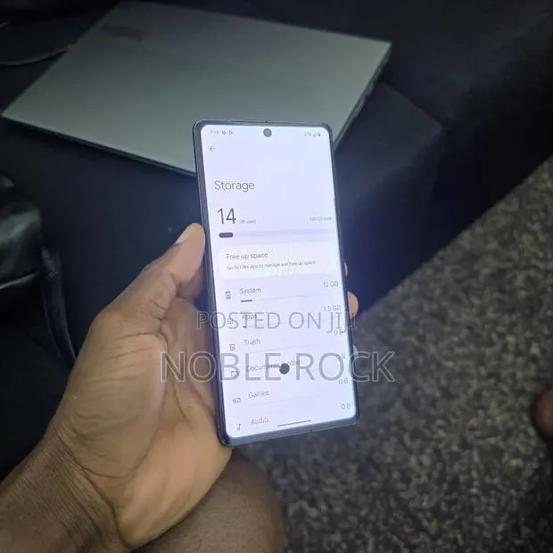 Google Pixel 7 Pro 128 GB Black · Photo 1