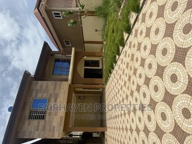 4bdrm House in East Airport for rent · Photo 1