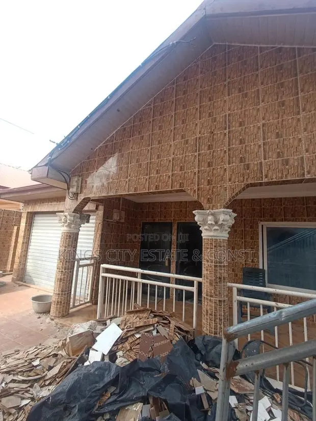 4bdrm Apartment in Post Office, Ofankor for rent · Photo 1