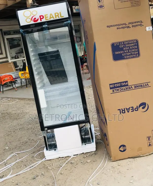 White Aquachill Singledoor PVC-325 Glass Pearl Display · Photo 1