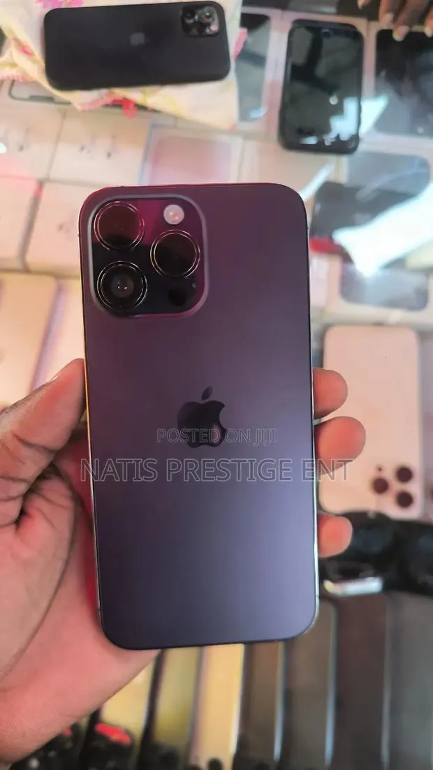 Apple iPhone 14 Pro Max 256 GB Purple · Photo 1
