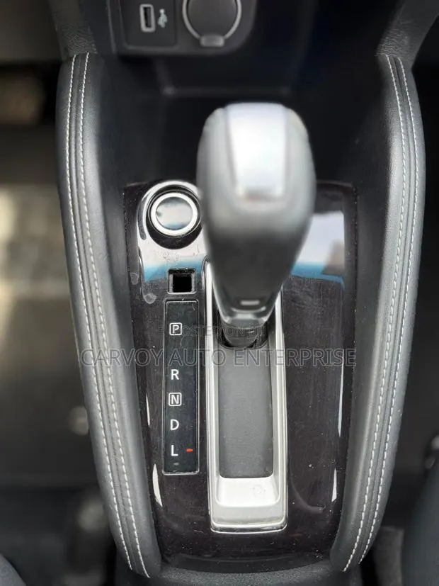 Nissan Kicks SR 2019 Red · Photo 1