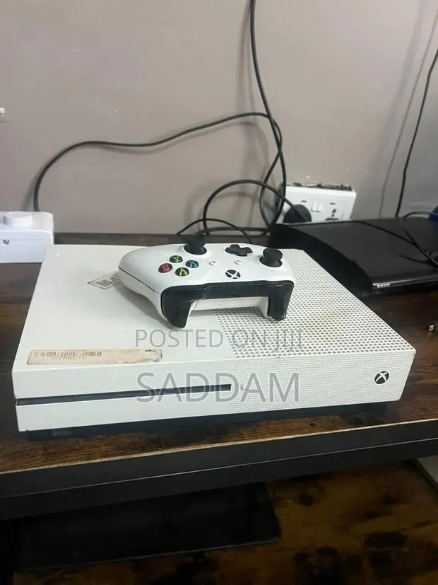 Xbox One S for Sale · Photo 1