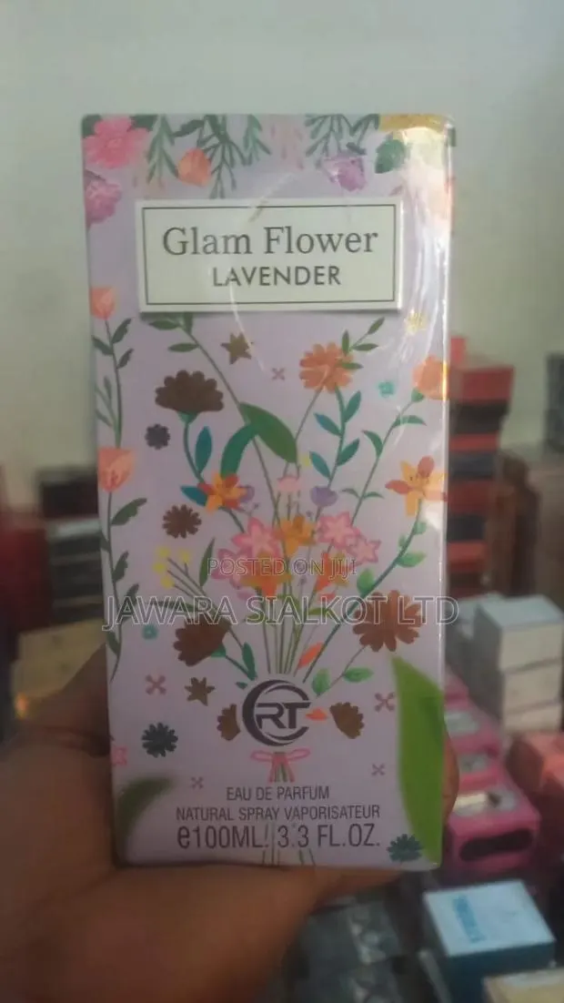 Glam Flower Lavender Perfume · Photo 1