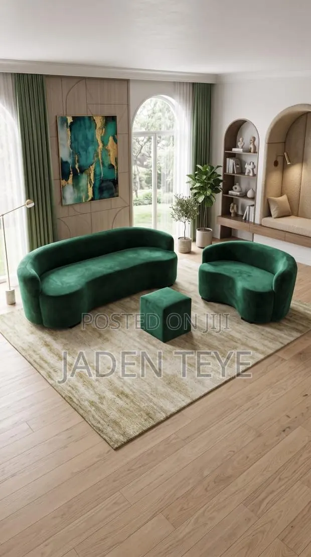 Stylish Green Sofa · Photo 1