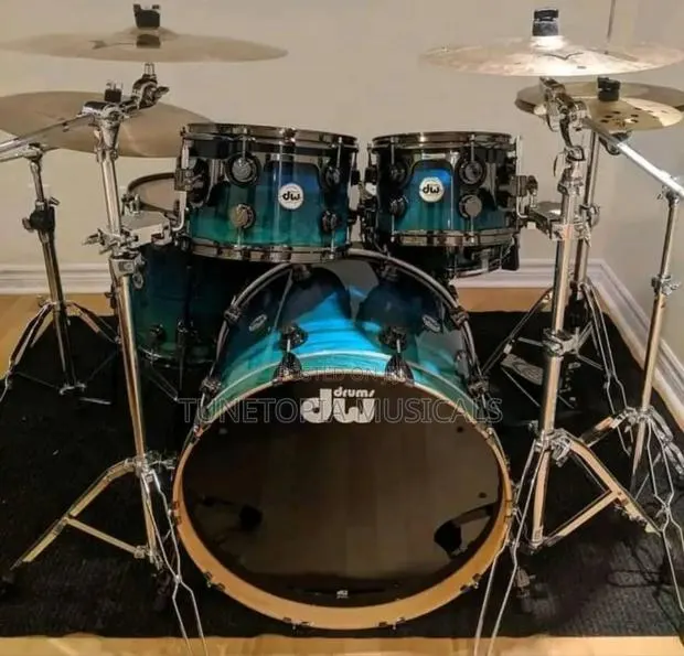 Dw Collector's Series Drum Set Featuring a Blue-to-Black Burst Finish · Photo 1