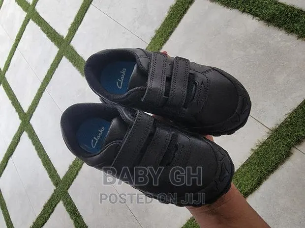 Clarks Uk Boys School Shoes · Photo 2