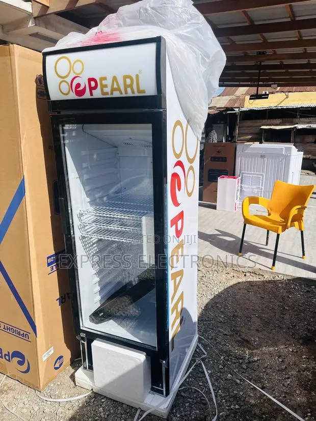 Auto Defrosting Display Fridge Pearl PVC-316 · Photo 1