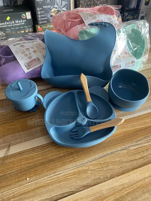6pcs Silicone Baby Feeding Set · Photo 1