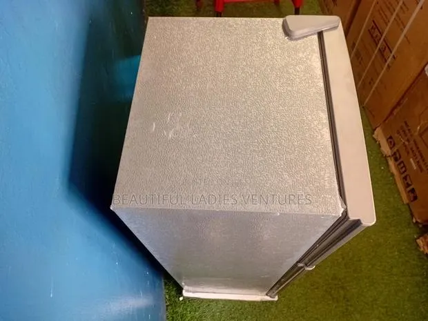 Westpool 80l Compact Refrigerator – Perfect Cooling for Small Spaces · Photo 1