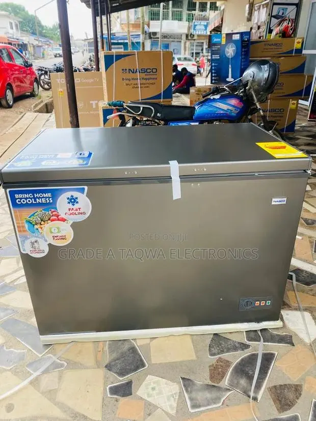 Shop Nasco 339-LTR Chest Freezer · Photo 1