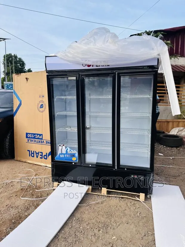 First Choice to Buy 950L Display Fridge Pearl PVC-150 · Photo 1