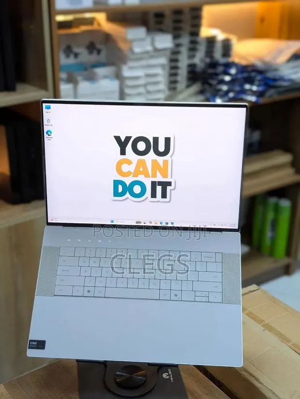 Laptop Dell XPS 16 9640 16GB Intel Core Ultra 7 SSD 1T · Photo 1