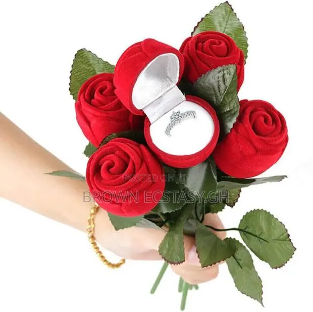 Rose Ring Box · Photo 1