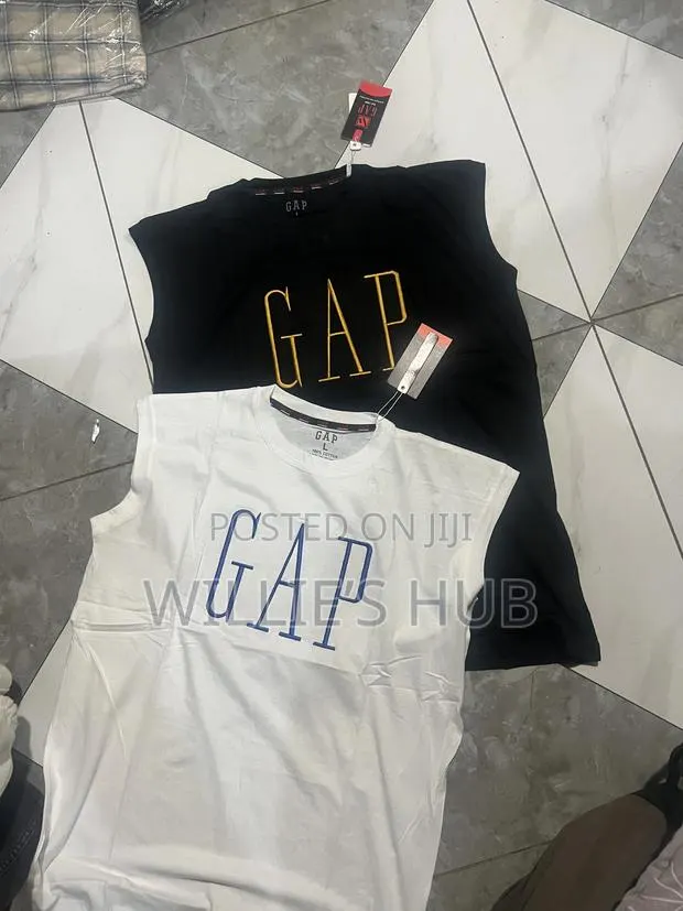 Uk Tank Tops · Photo 1