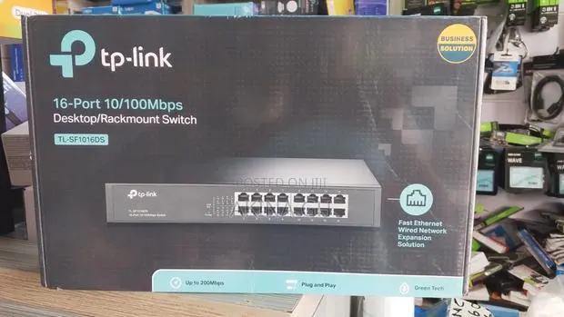 16 Port 10/100 Desktop/Rackmount Switch (Tl-Sf1016ds) · Photo 1