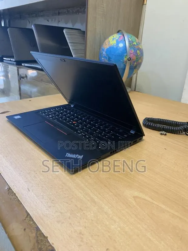 Laptop Lenovo ThinkPad X280 8GB Intel Core i5 SSHD (Hybrid) 256GB · Photo 1