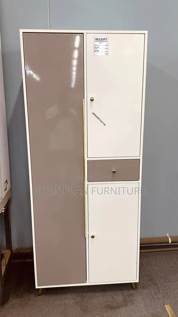 Two Doors Wooden Wardrobe · Photo 1