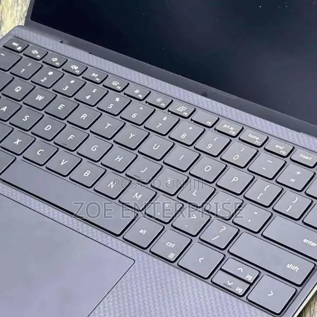 Laptop Dell XPS 13 8GB Intel Core i5 SSD 256GB · Photo 1