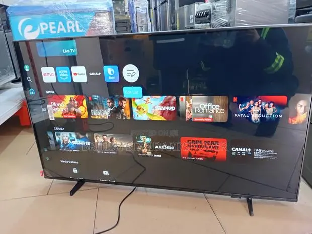 Watch Every Moment Come to Life With the Samsung 43" Television. · Photo 1