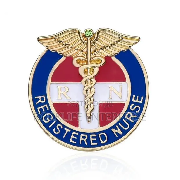 Nurses Brooch · Photo 1