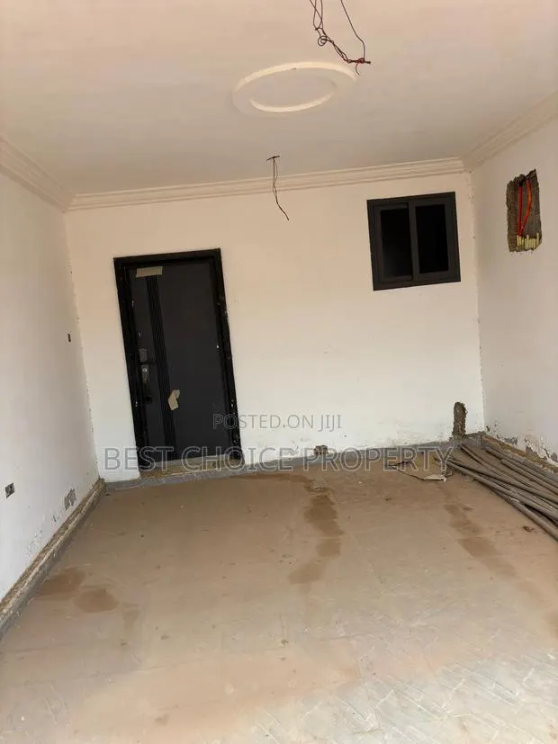 4bdrm Apartment in Mensaba, Dodowa for rent · Photo 1