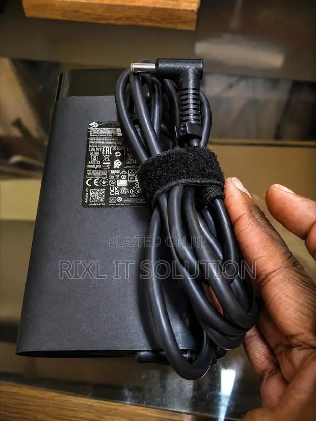 Home Used HP 230W Eggshell Fast Charger Blue Pin for Gaming Laptops PC · Photo 1