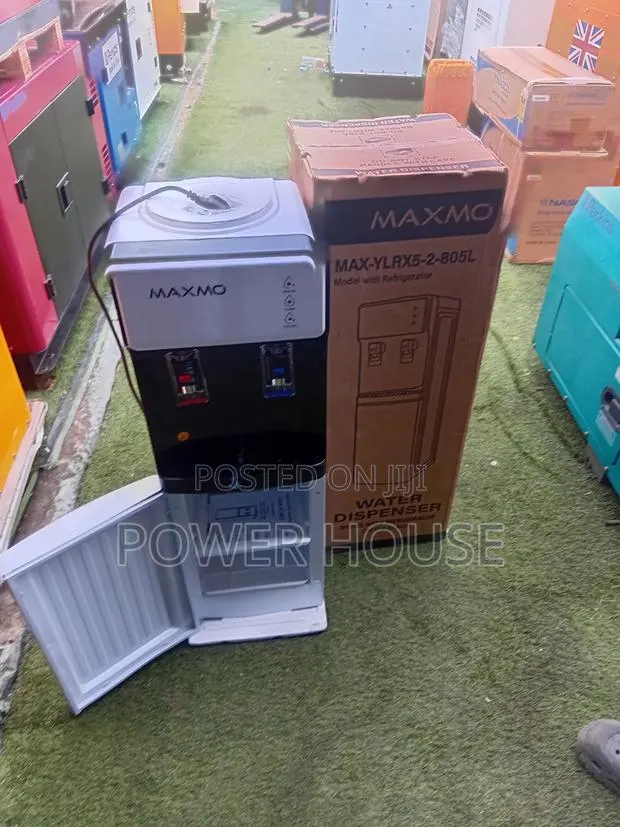 Maxmo Water Dispenser – Convenient Water at Your Fingertips · Photo 1