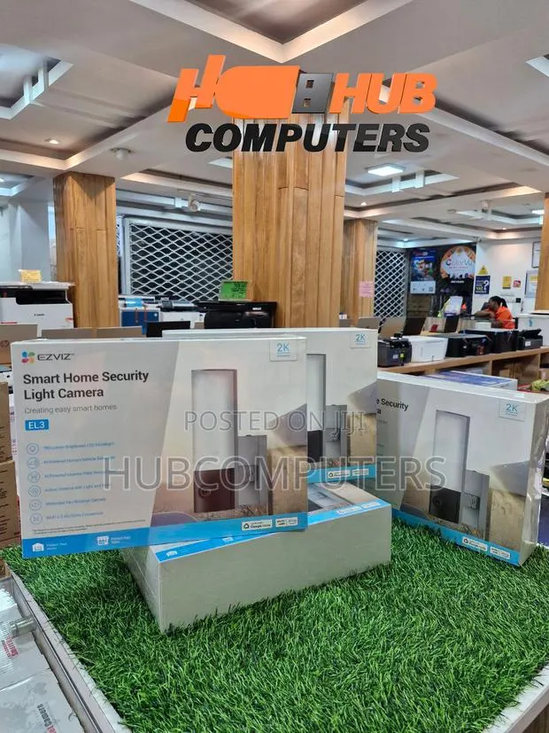 Ezviz Cs-El3 Ezviz Smart Wall-Light Camera · Photo 1