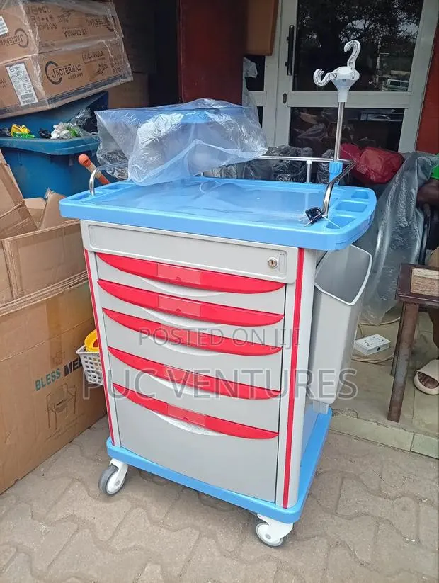 Emergency Trolley · Photo 1