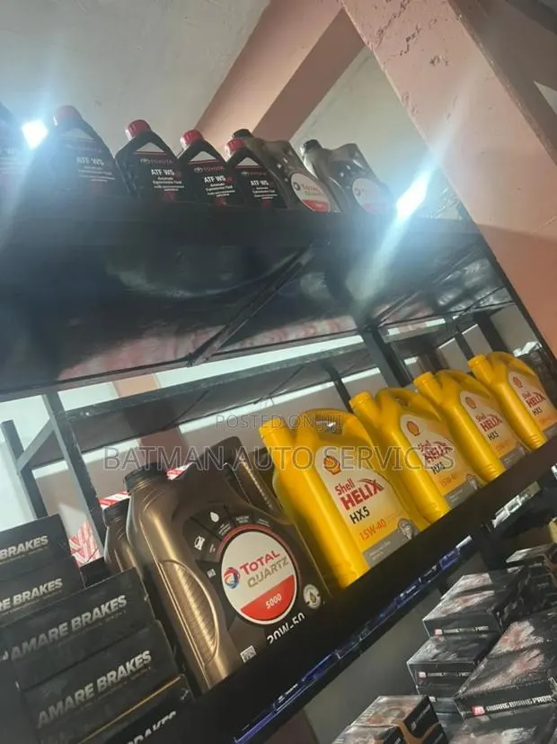 Shell Helix Engine Oil · Photo 1