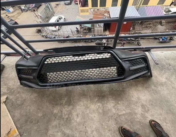 Toyota Corolla 2020 2021 2022 Front Bumper Complete · Photo 1