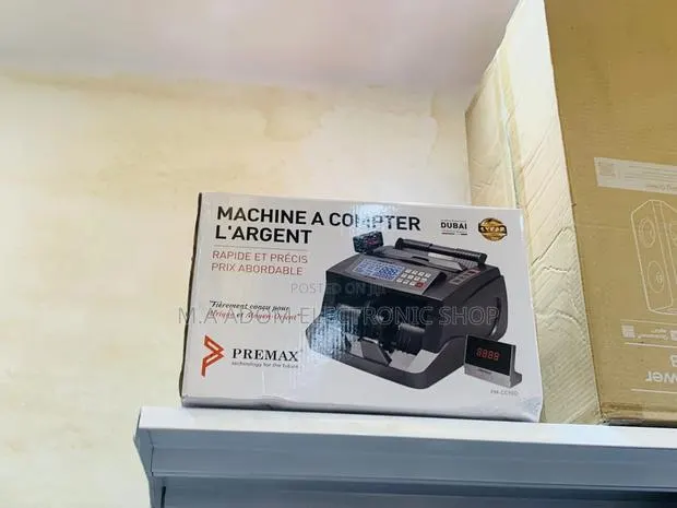 Counting Machine With Counterfeit Detectors · Photo 1