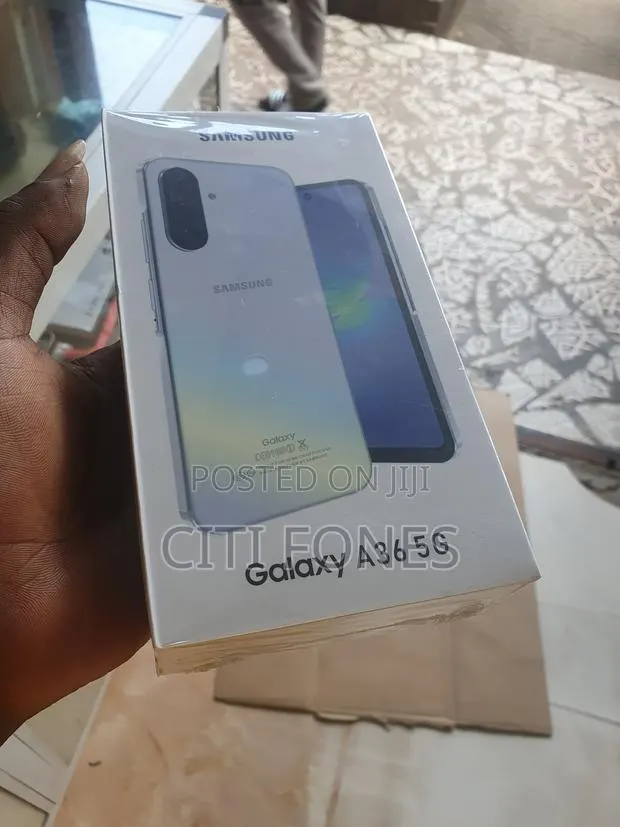 New Samsung Galaxy A36 256 GB White · Photo 1