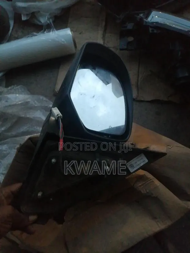 Driving Mirror for Suzuki Swift/Dzire 2015-2017 L · Photo 1
