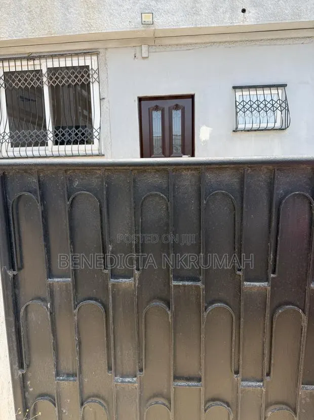 5-Office Ground Floor Space to Let · Photo 1