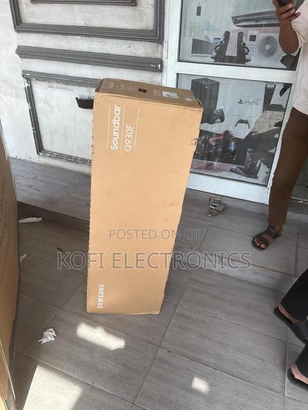 Samsung Q930f Premium Soundbar Powerful Sound Sleek Design · Photo 1