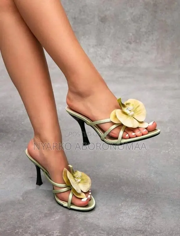 High-Quality Classy Ladies Heels · Photo 1