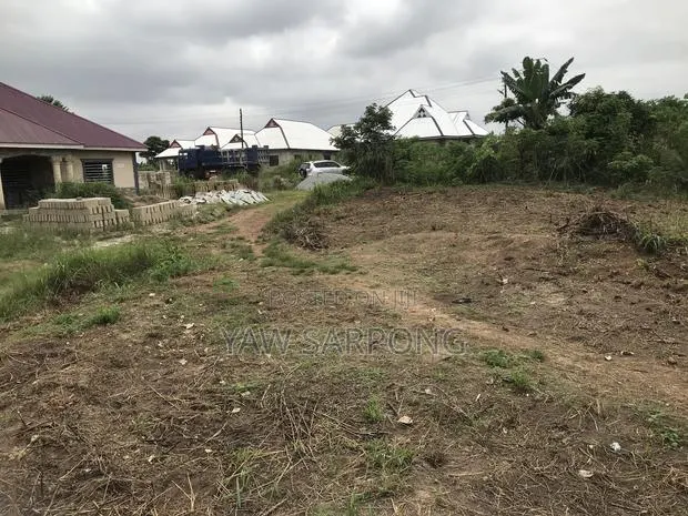 A Plot of Land at Safo Around Ntonso Aboaso .At a Well Developed Site · Photo 1