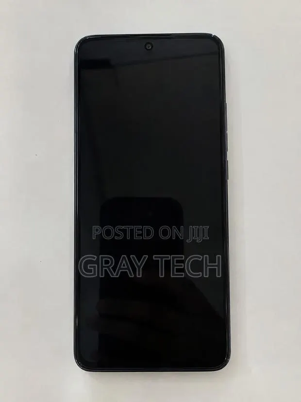 Tecno Spark 20 128 GB Black · Photo 1