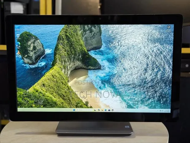Dell Inspiron 27 All-in-One 8GB Intel Core i5 SSD 256GB · Photo 1