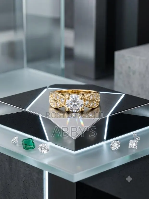Floral Engagement/Promise Ring · Photo 1