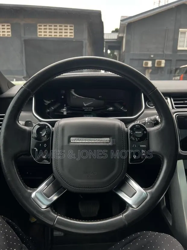 Land Rover Range Rover Vogue 2020 Burgundy · Photo 1