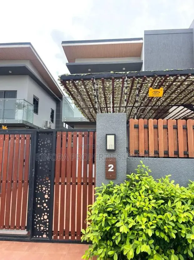 4bdrm Duplex in Westland, Police Station for rent · Photo 1