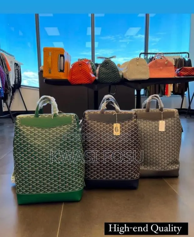 Goyard Selling · Photo 1