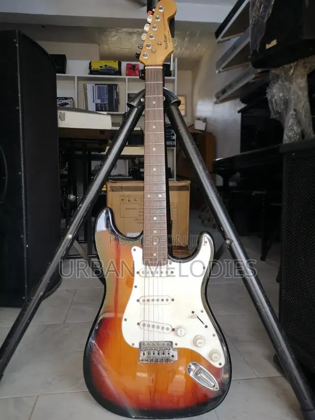 Maxtone Electric Guitar · Photo 1