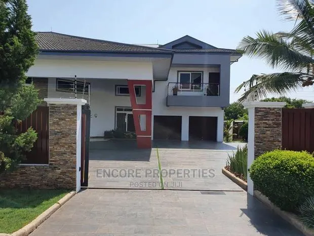 4bdrm Mansion in Airport Hills, Cantonments for Sale · Photo 1