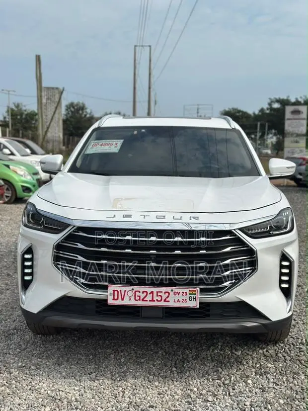 Jetour X70 Plus 2021 White · Photo 1